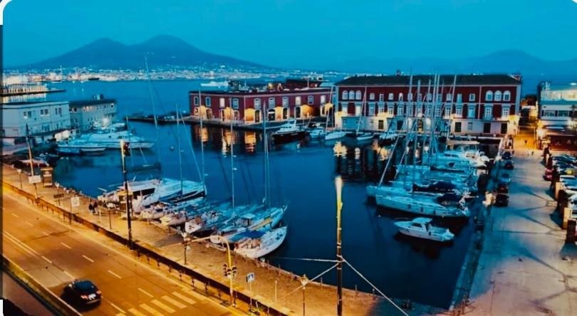 Napoli Centro Casa Vacanza Екстер'єр фото