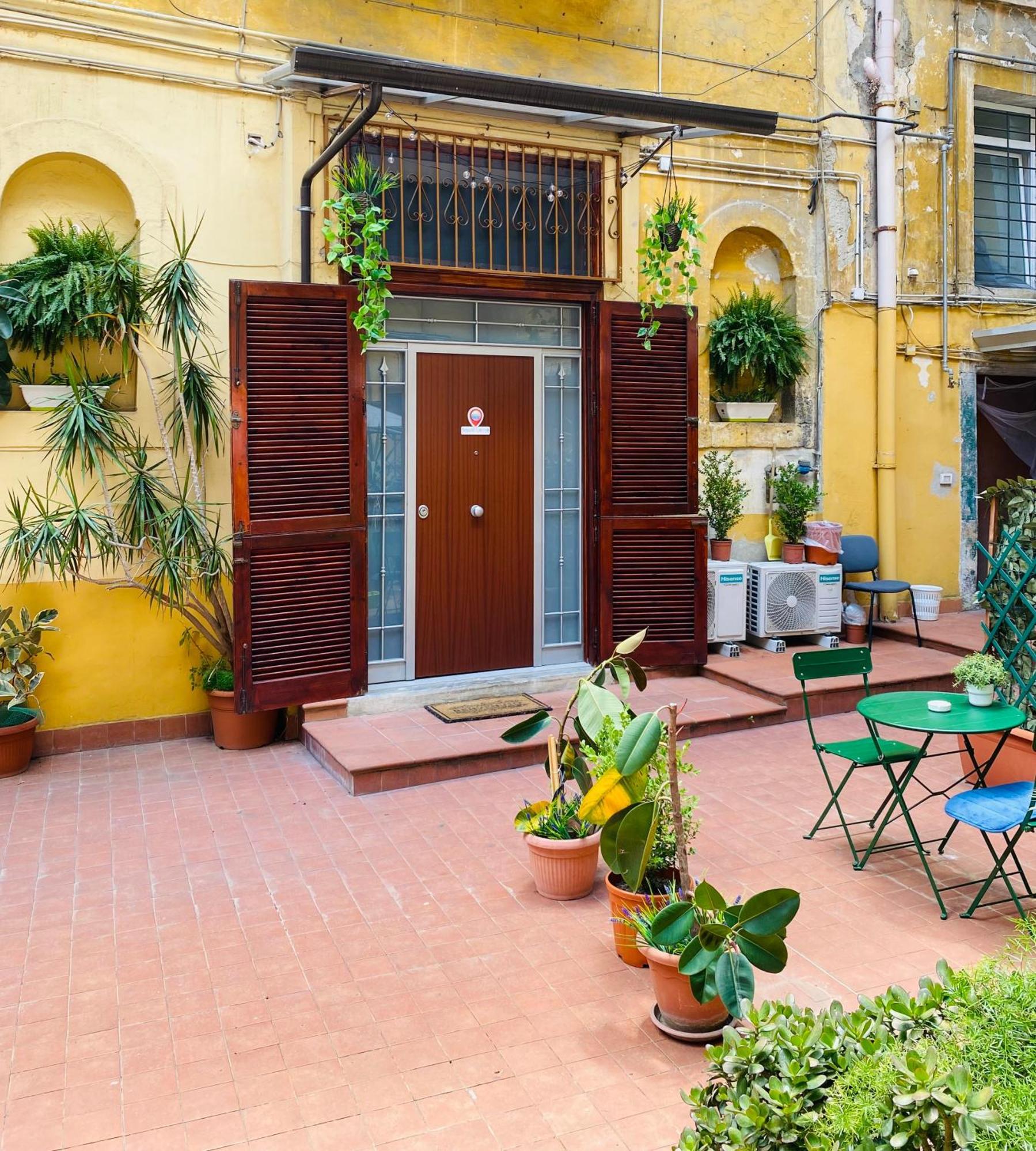 Napoli Centro Casa Vacanza Екстер'єр фото